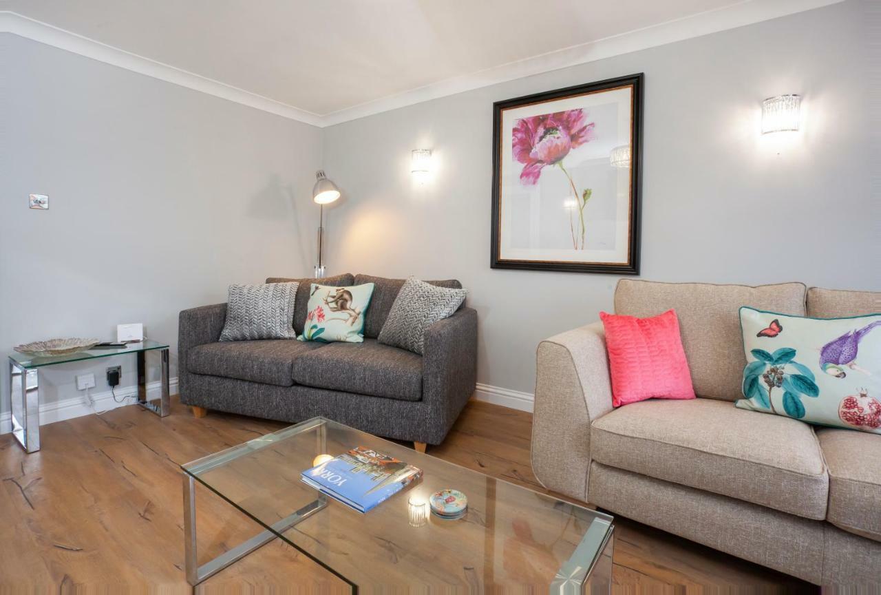 شقة يورك  في County House Mews المظهر الخارجي الصورة